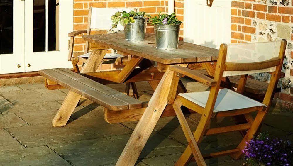 Stonehenge Cottages Σαλισμπέρι Εξωτερικό φωτογραφία